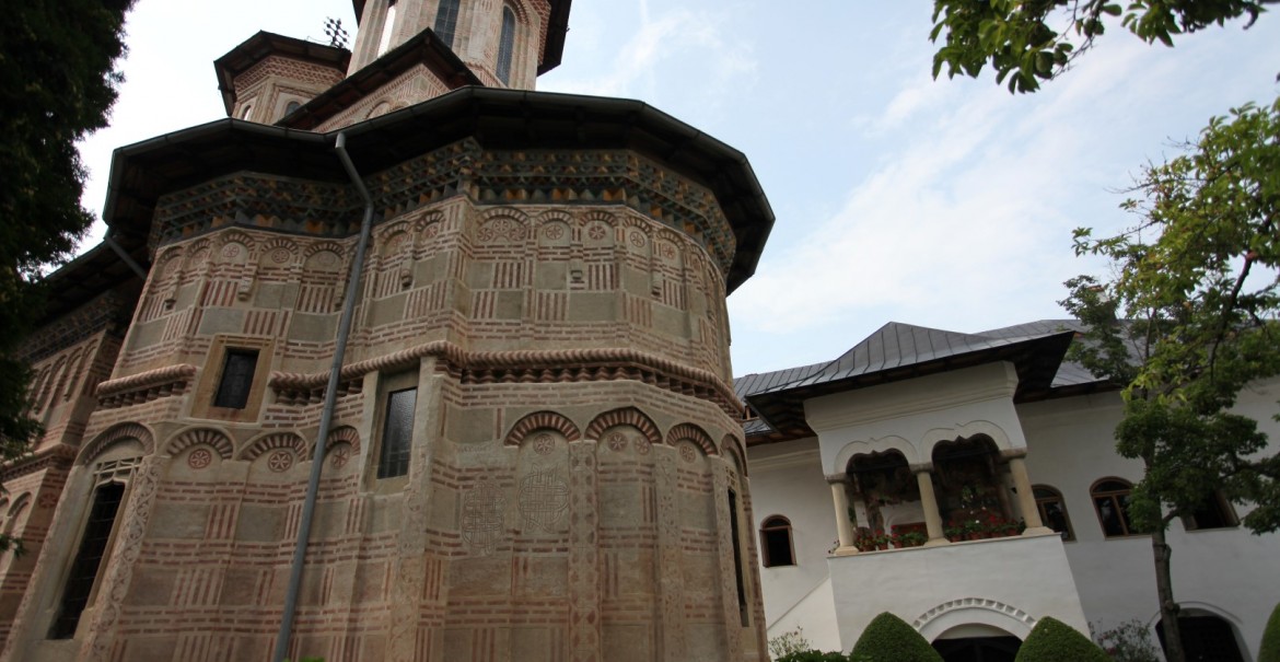 Biserica Nașterea Maicii Domnului și Palatul Brâncovenesc