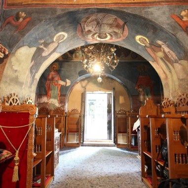 Biserica Nașterea Maicii Domnului - interior